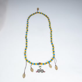 A Qing Dynasty material vessel (glass) morning beads