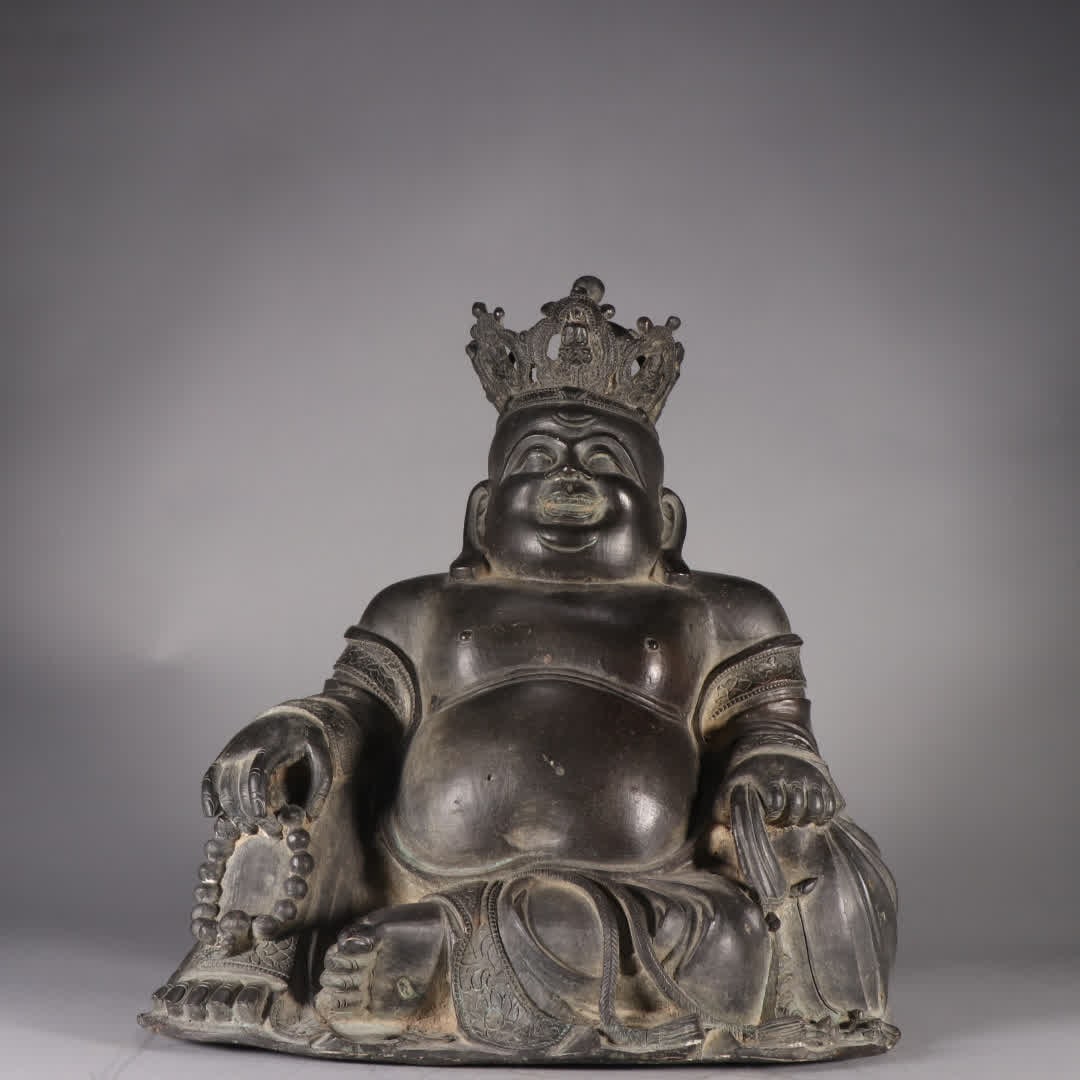 A Ming Dynasty bronze crown Maitreya statue: Ming Dynasty bronze crown Maitreya statue SIZE: H:31.4cm W:28.4cm W:6.7kg (The Dimensions Of All Batches Are Manually Measured.If You Need More Detailed Information, Please Contact Our Customer Servic