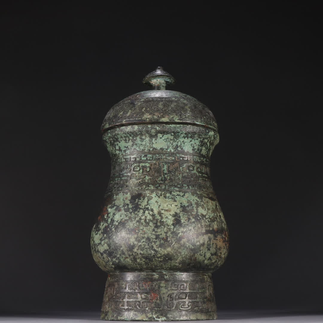 A bronze cup (1 of 6)