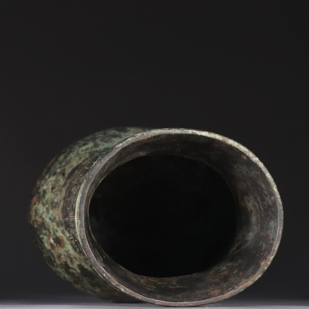 A bronze cup - 5