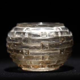 A Qing Dynasty tea crystal carved bamboo patterned water bowl