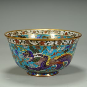 A Qing imitation copper tire cloisonné enamel (cloisonné) dragon pattern bowl,