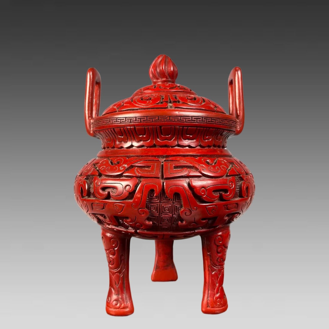A copper tire red gluttonous pattern incense burner: The copper tire is removed from the red gluttonous pattern incense burner SIZE: H:15cm W:15cm (The Dimensions Of All Batches Are Manually Measured.If You Need More Detailed Information, Please Contact