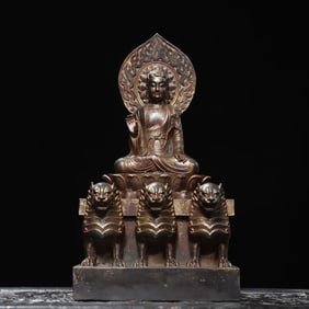 A bronze gold statue of the Buddha of the Northern Wei Dynasty