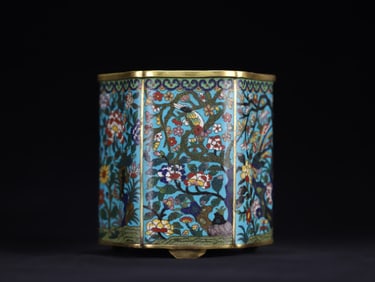 A Qing Dynasty Qianlong cloisonné flower and bird pattern sunflower mouth pen holder