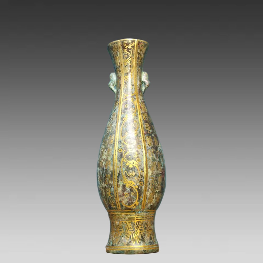 A bronze-cuojin inscription vase: Bronze-Cuojin inscription vase SIZE: L:12.5cm H:39cm W:2.25kg (The Dimensions Of All Batches Are Manually Measured.If You Need More Detailed Information, Please Contact Our Customer Service Before Bid