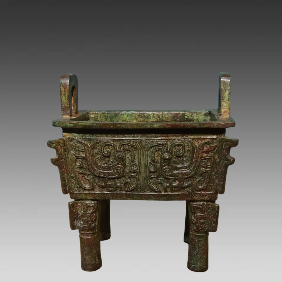 A piece of bronze - square tripod (1 of 9)