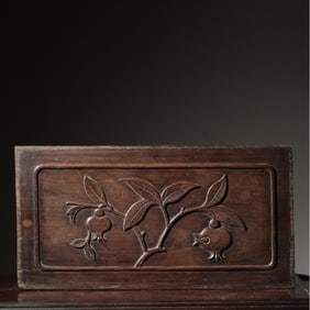 A Qing Dynasty sour branch flower board