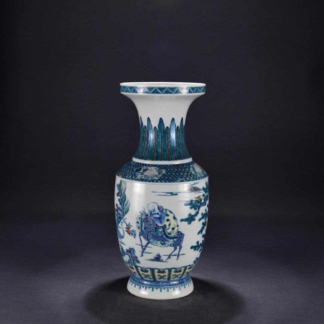 A Qing Kangxi colorful pine age crane longevity picture mallet bottle (1 of 9)