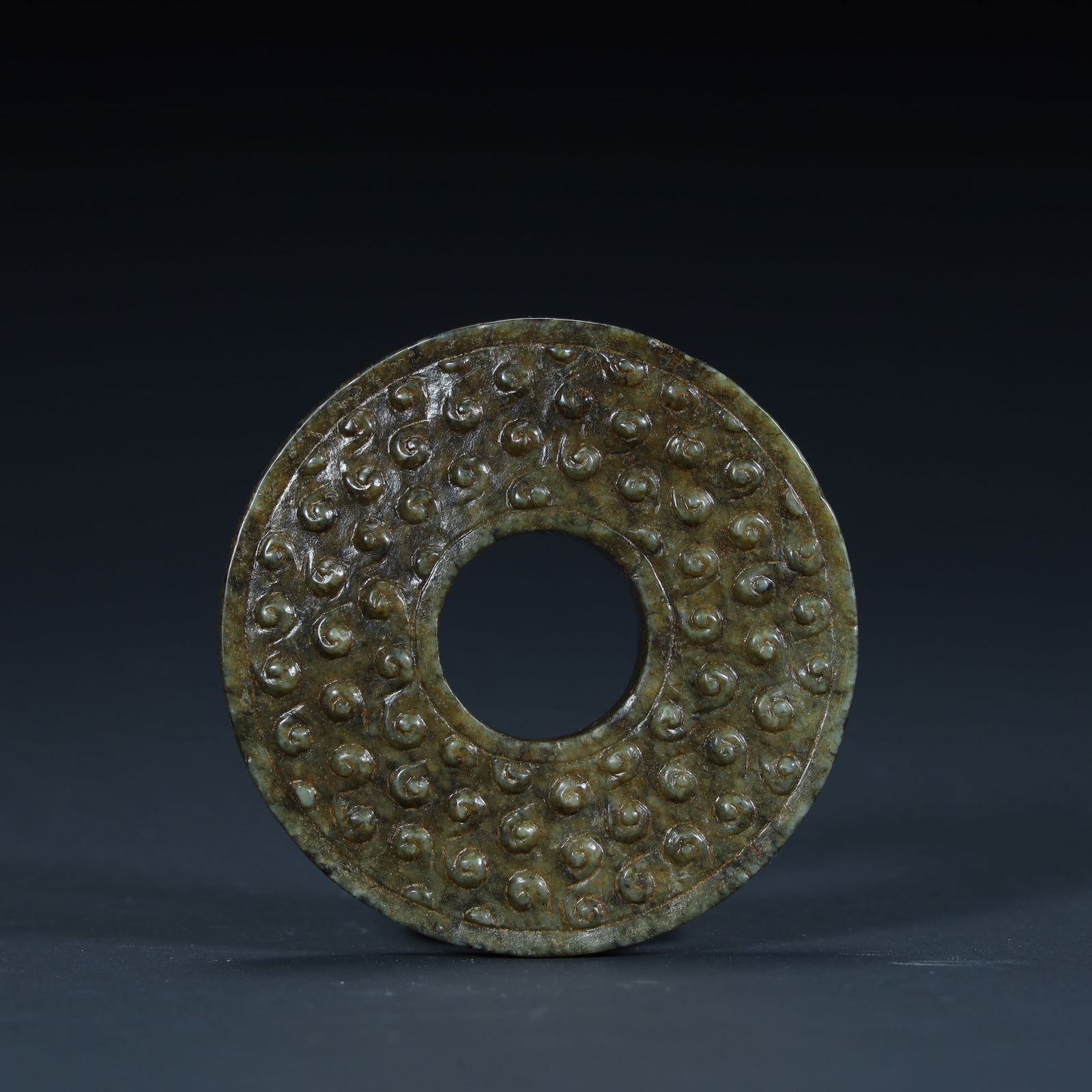 A piece of Han Dynasty jade valley pattern (1 of 8)