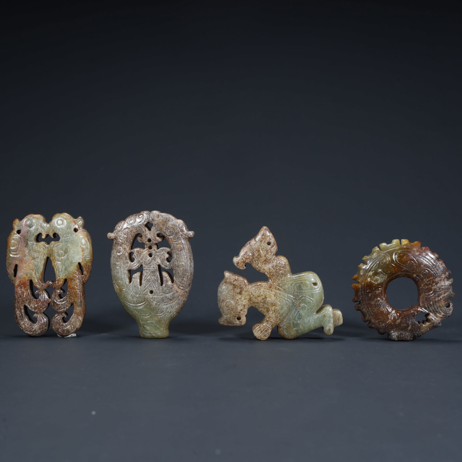 A set of Qing Dynasty ancient jade ornaments (four-piece set) (1 of 20)