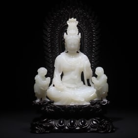 A Qing Dynasty white jade Guanyin ornament
