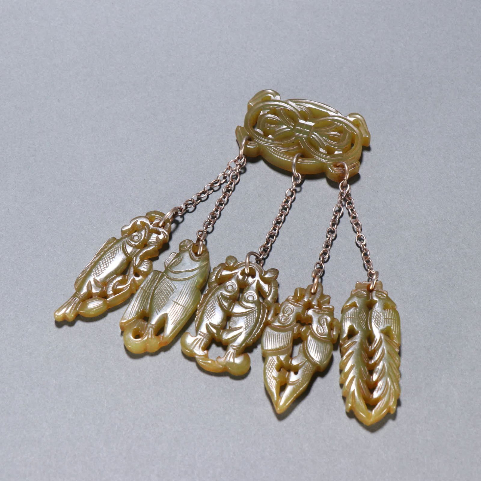 A Hetian topaz accessory (1 of 9)