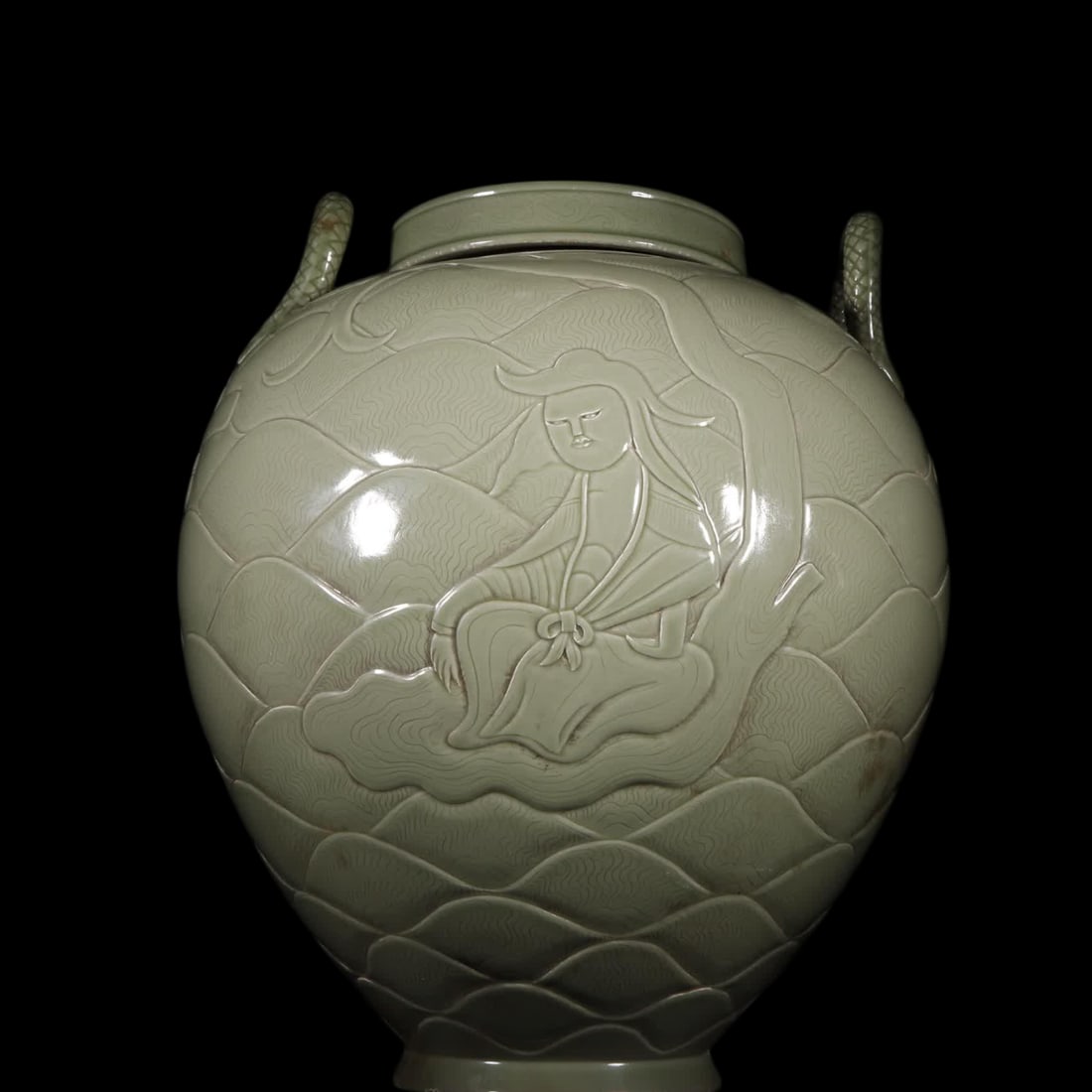 A Tang Dynasty Yue kiln secret color celadon high-relief figure lid jar (1 of 12)
