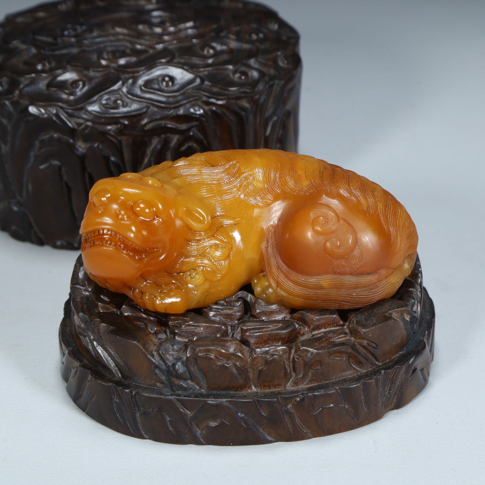 A Qing Dynasty Tian Huang stone carving Tashi ornament (with rosewood box) (1 of 11)