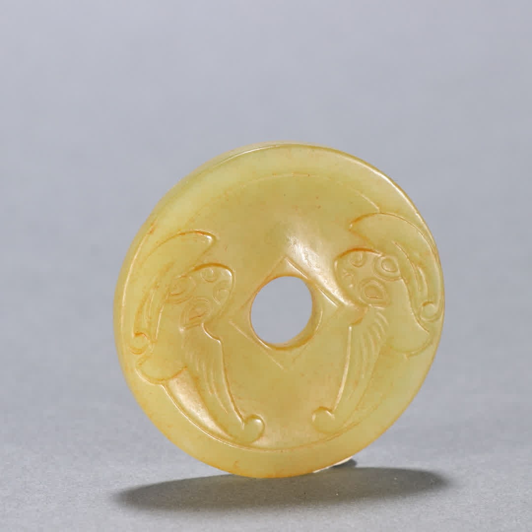 A piece of Qing Dynasty Hetian Huang Yuji spends money (1 of 9)