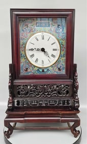 A Hendry pendulum clock
