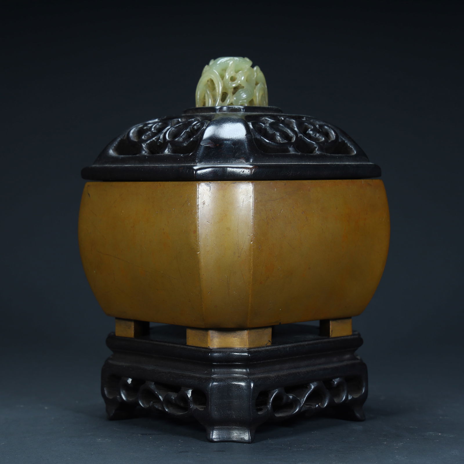 A Qing Dynasty copper melon prismatic aroma diffuser - 5