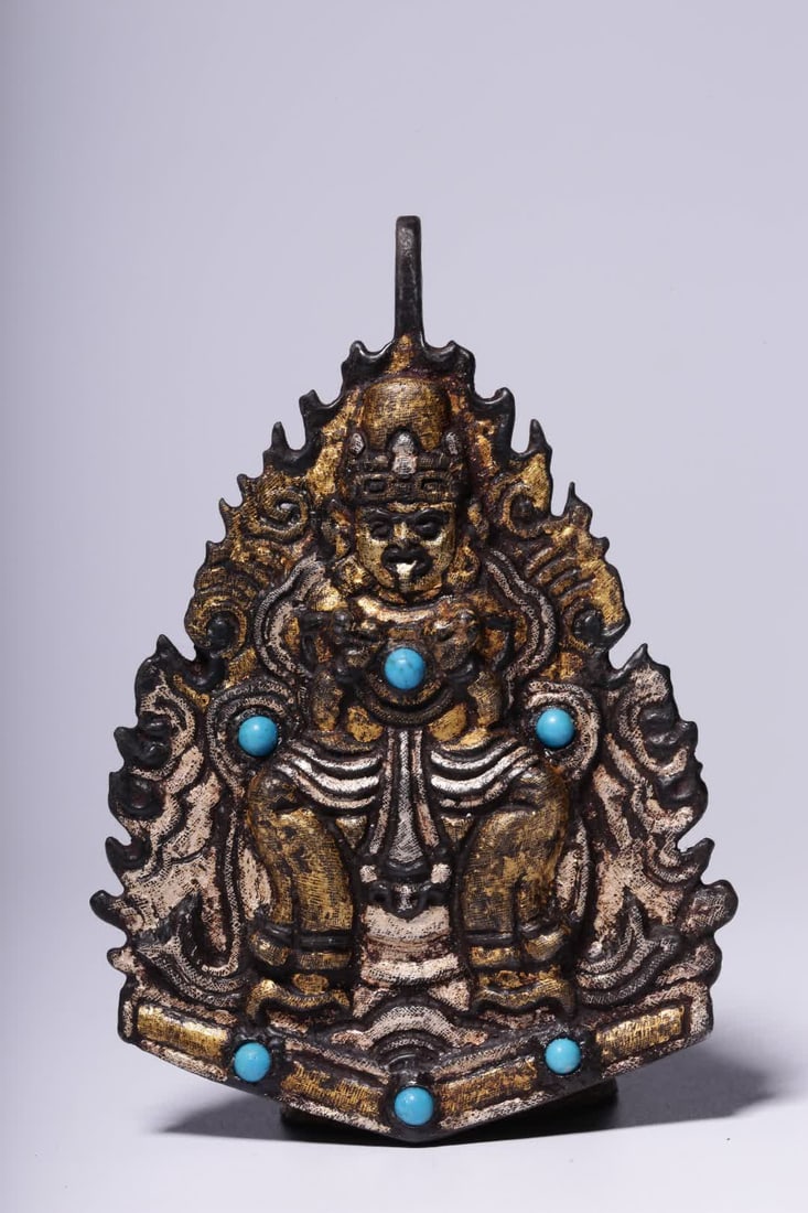 A piece of Qing Dynasty iron scissors and gold god of wealth Zakiram was listed: Qing Dynasty iron scissors gold god of wealth Zakiram listed SIZE: L:10cm W:7cm T:0.7cm W:117g (The Dimensions Of All Batches Are Manually Measured.If You Need More Detailed Information, Please Contac