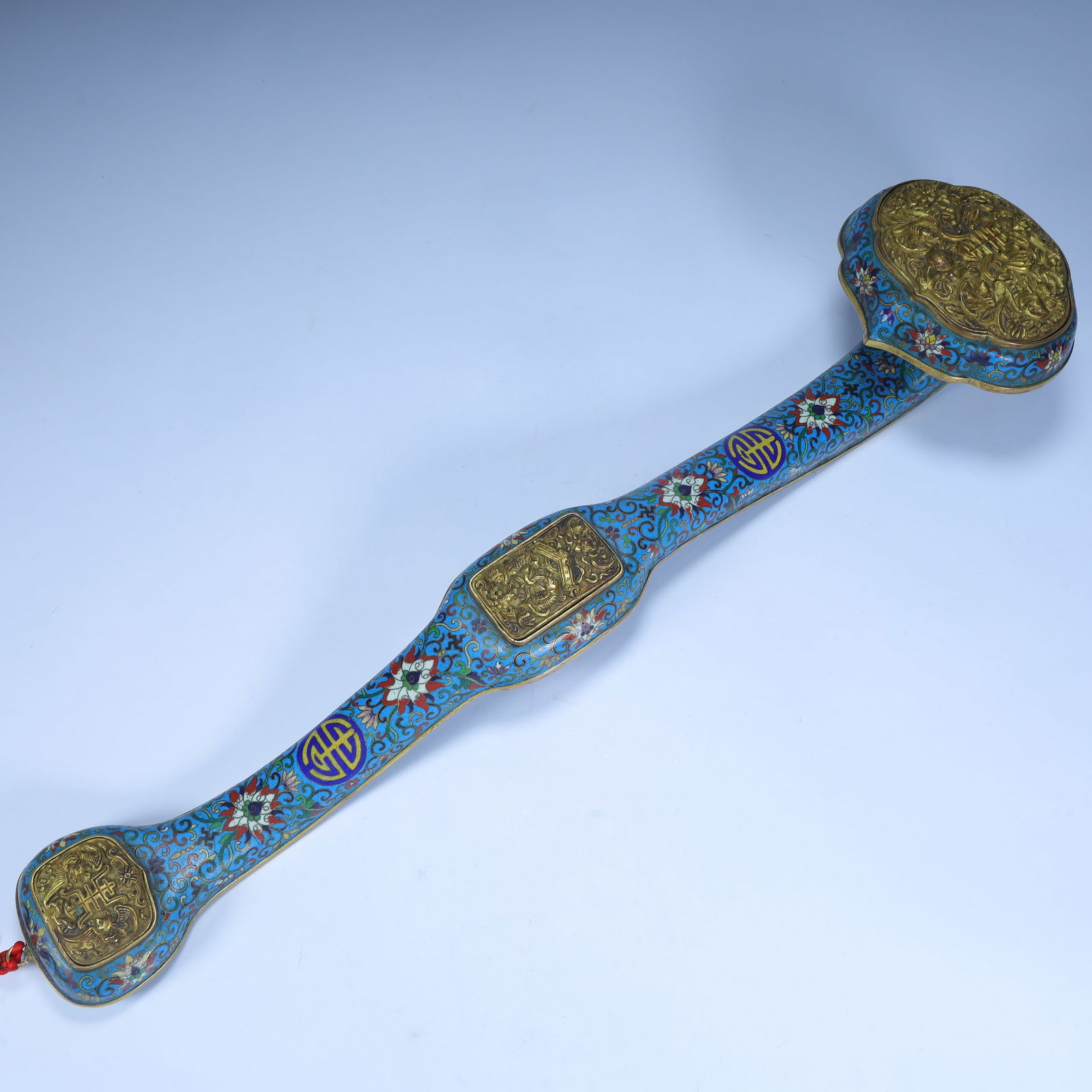 A Qing Dynasty copper tire cloisonné enamel gilt Fushou pattern ruyi (1 of 14)