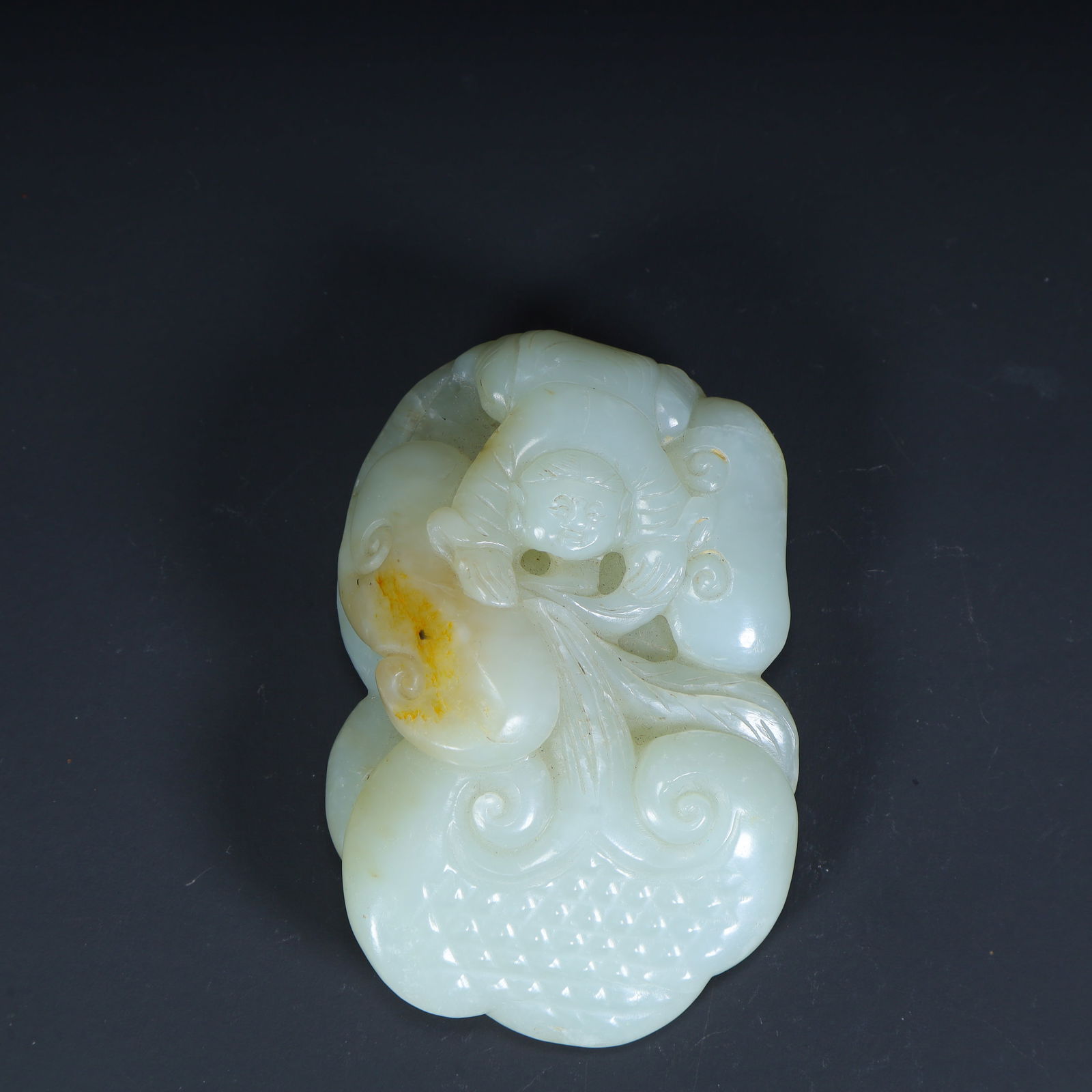 A piece of Qing Dynasty Hetian jade seed material boy play gourd pattern handle (1 of 10)