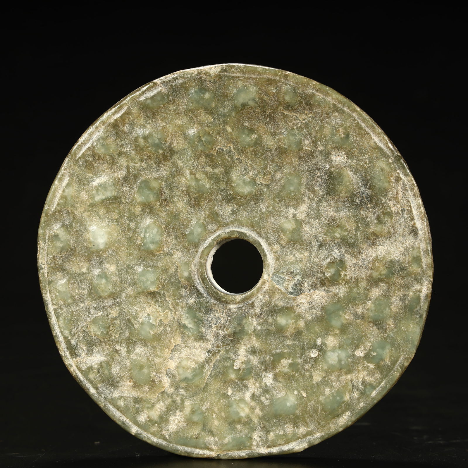 A piece of Pu pattern jade (1 of 9)