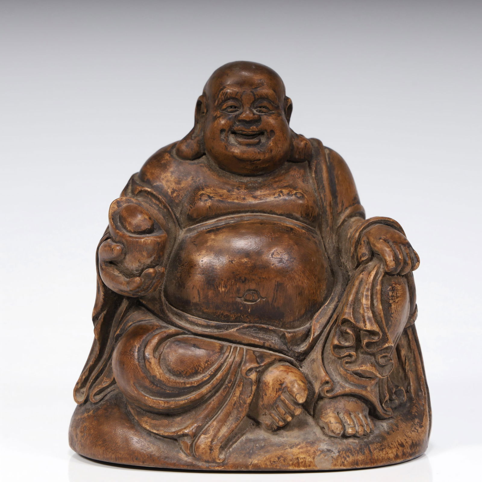 A piece of agarwood carved Maitreya Buddha: Agarwood carved Maitreya Buddha SIZE: L:12cm W:9.5cm H:13.5cm W:0.145kg (The Dimensions Of All Batches Are Manually Measured.If You Need More Detailed Information, Please Contact Our Customer Service