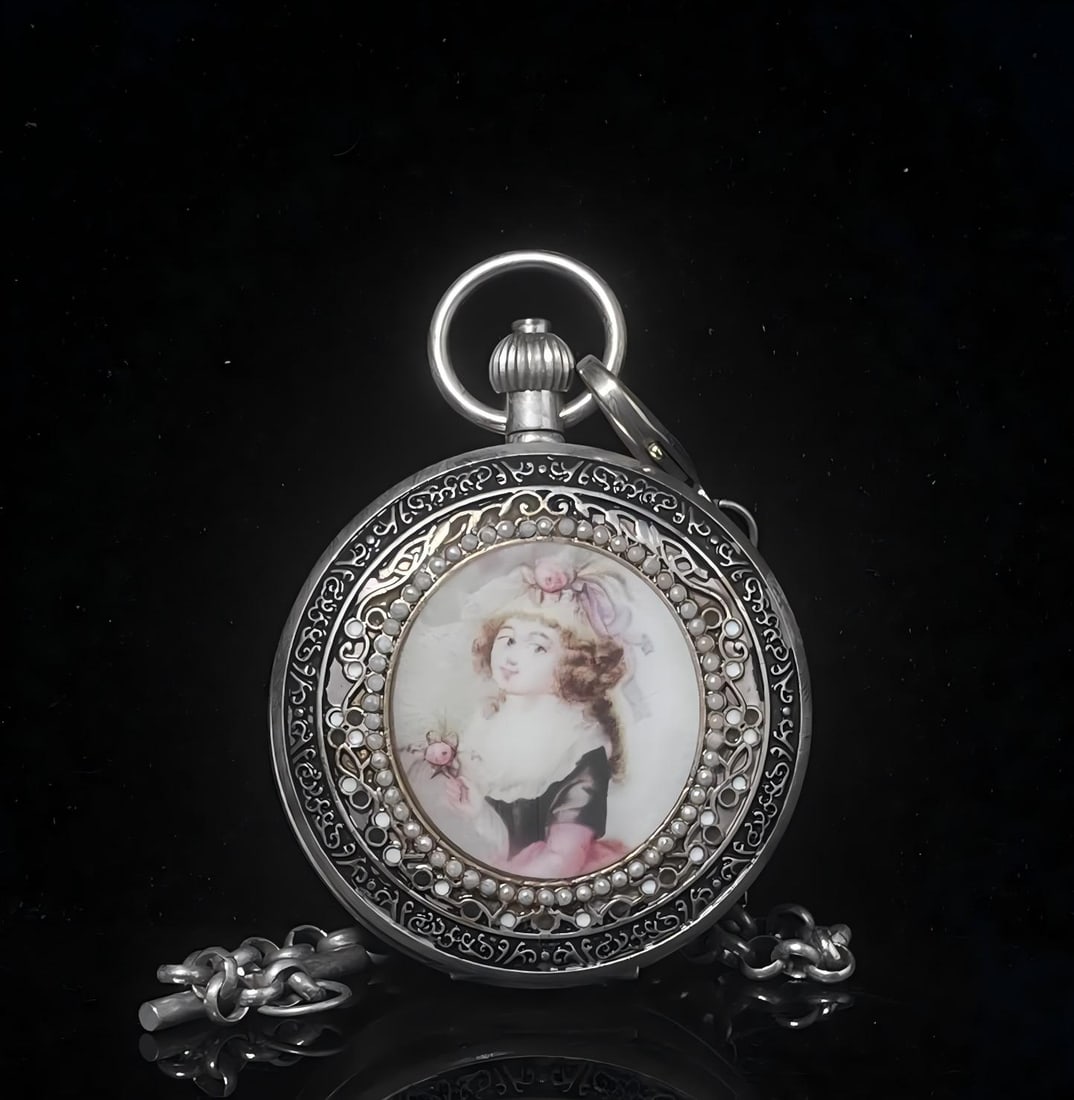 A double-open pocket watch of the sun, moon and stars: The sun, moon and stars are double-open pocket watches SIZE: D: 55mm (The Dimensions Of All Batches Are Manually Measured.If You Need More Detailed Information, Please Contact Our Customer Service Bef