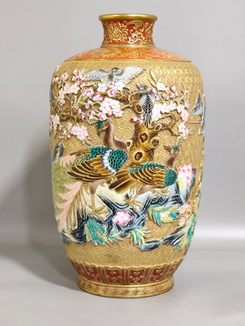 A Qing Dynasty Qianlong gold ground carver flower and bird picture plum vase (1 of 8)