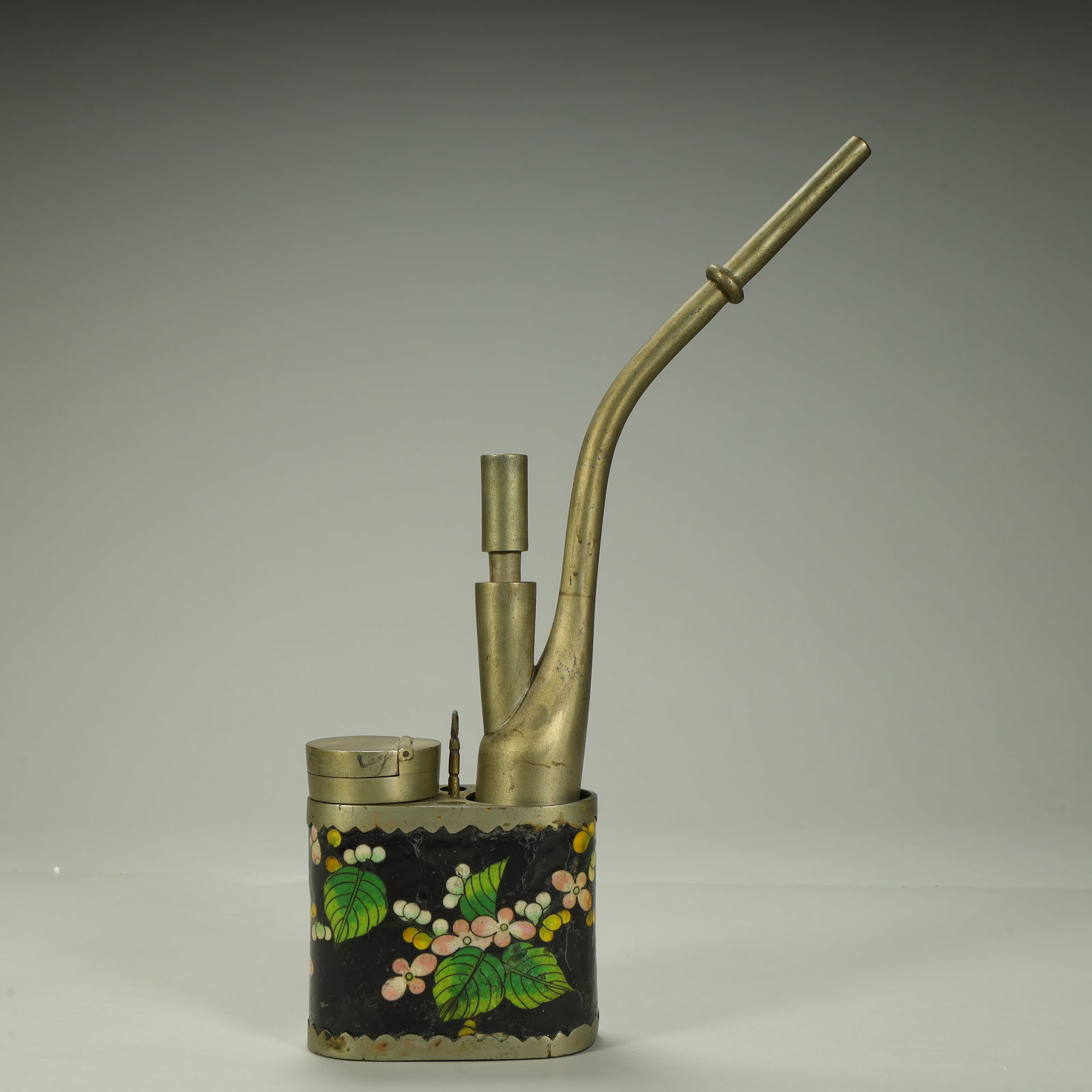 A late Qing cloisonné enamel hookah (1 of 12)