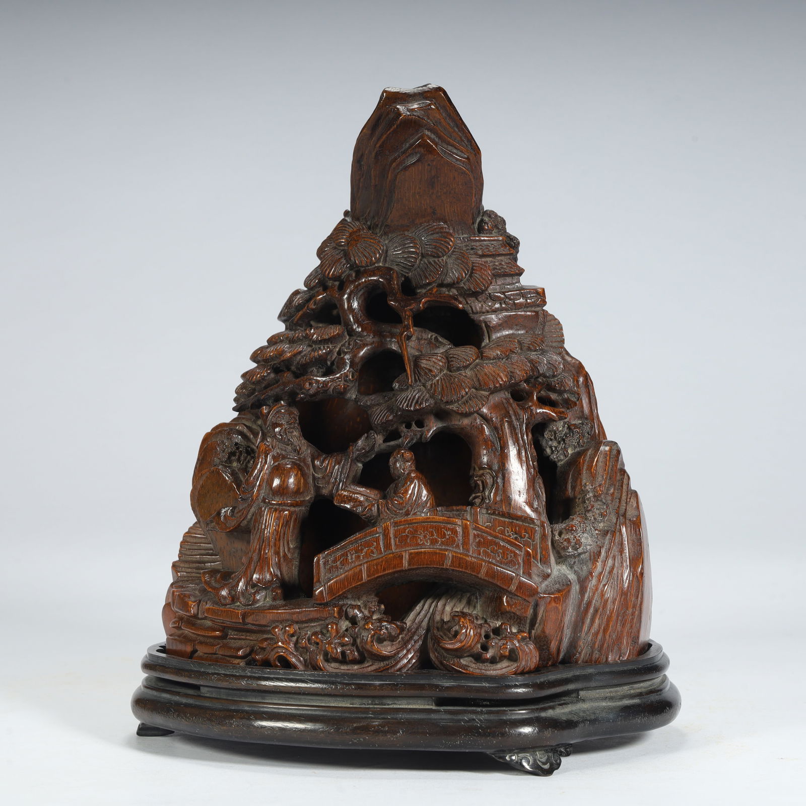 A Qing Dynasty bamboo carving character story fragrance mountain ornament: Qing Dynasty bamboo carving character story fragrance mountain ornament SIZE: H:22cm L:18cm W:15cm W:628g (The Dimensions Of All Batches Are Manually Measured.If You Need More Detailed