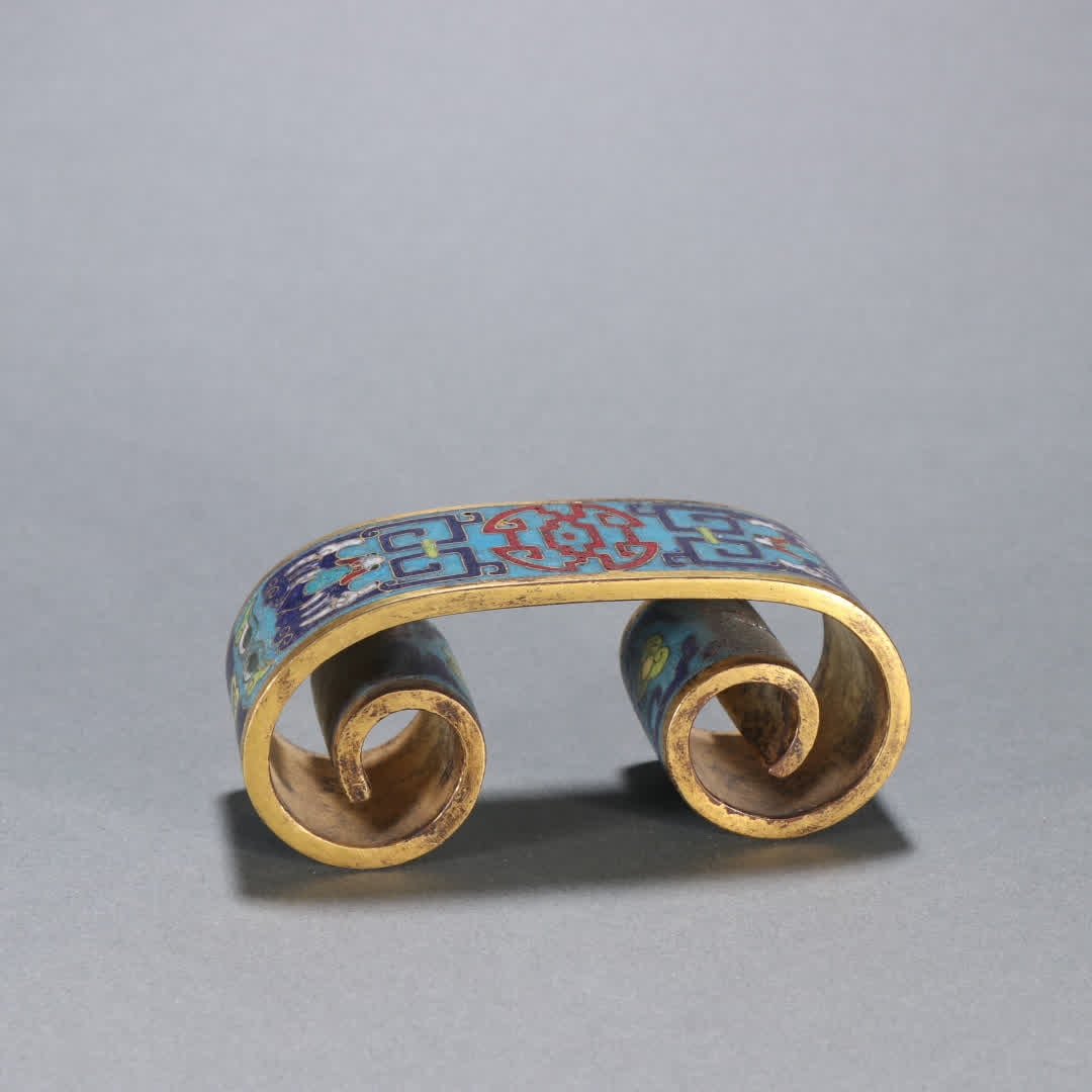 A Qing Dynasty copper-gilt cloisonné scroll-shaped inkbed: Qing Dynasty copper-gilt cloisonné book-shaped ink bed SIZE: H:4.1cm W:9.7cm W:270g (The Dimensions Of All Batches Are Manually Measured.If You Need More Detailed Information, Please Contact Our Cust