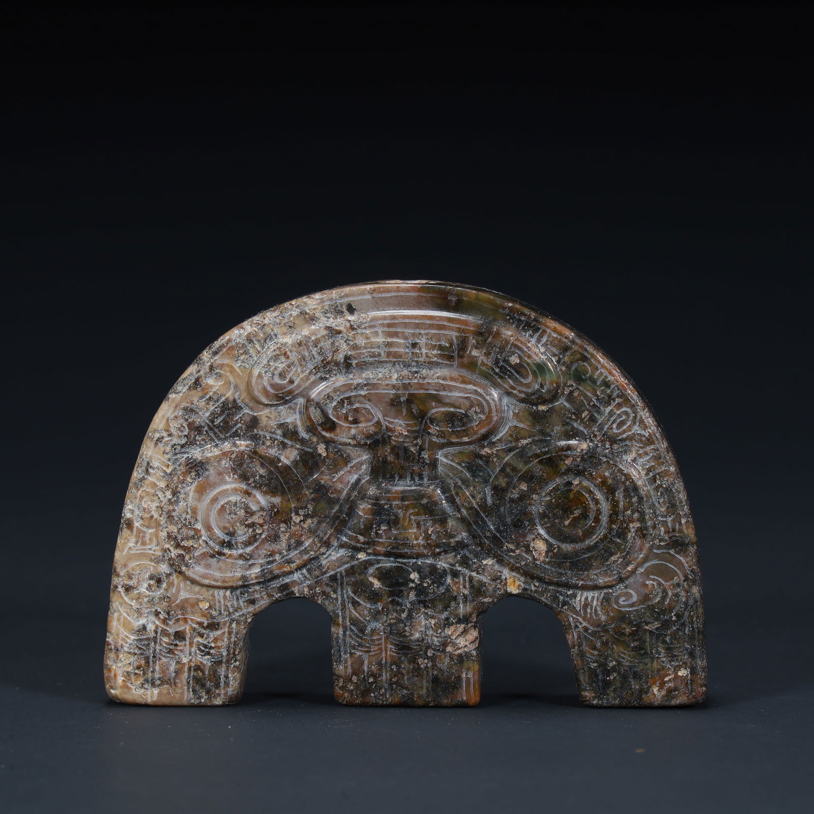 A trident jade of Liangzhu culture: The three-pronged jade of Liangzhu culture SIZE: H:5.4cm L:7.5cm W:1.2cm W:101g (The Dimensions Of All Batches Are Manually Measured.If You Need More Detailed Information, Please Contact Our