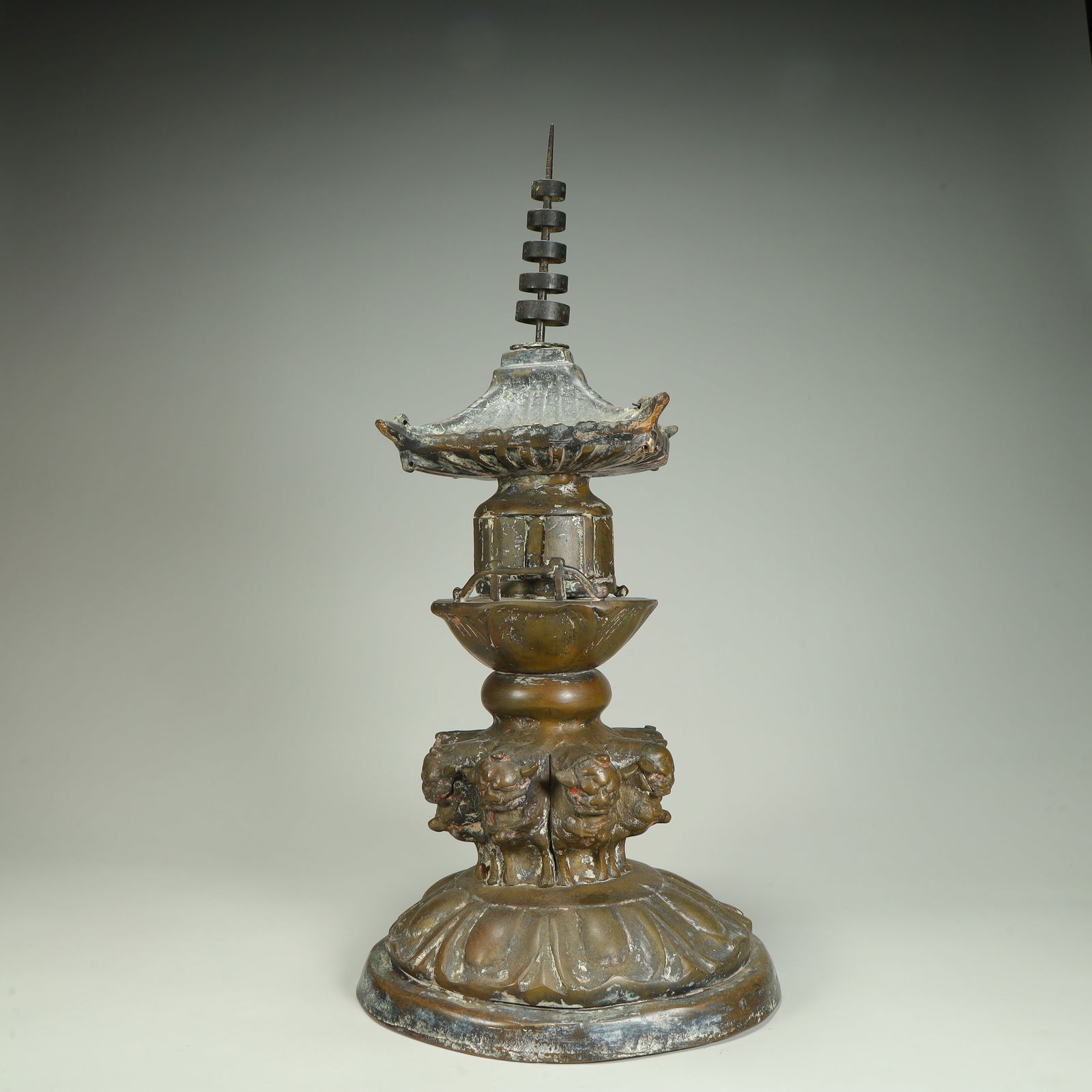 A bronze tire relic pagoda (1 of 13)