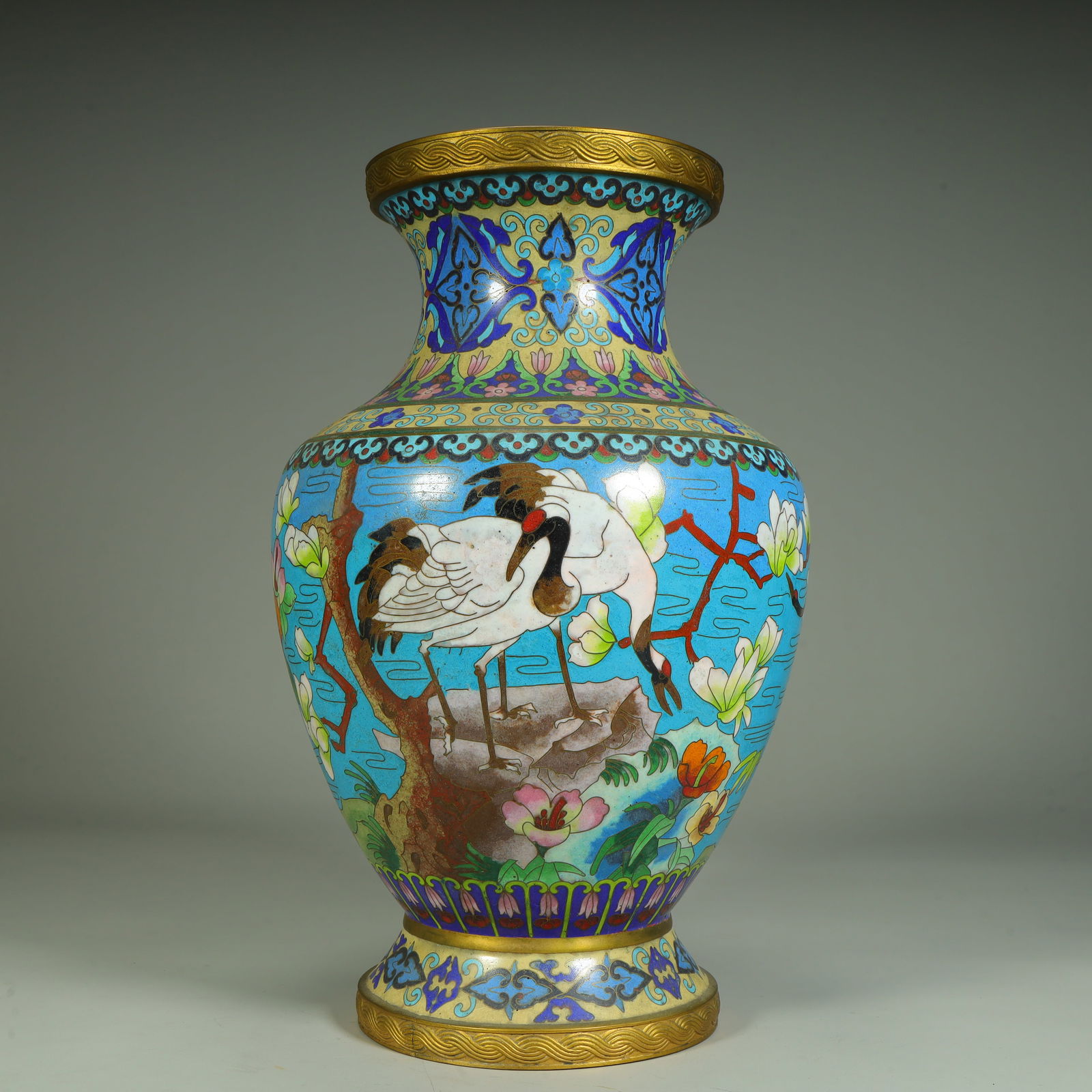 A copper-tired cloisonné enamel azure double crane pattern appreciation bottle (1 of 11)