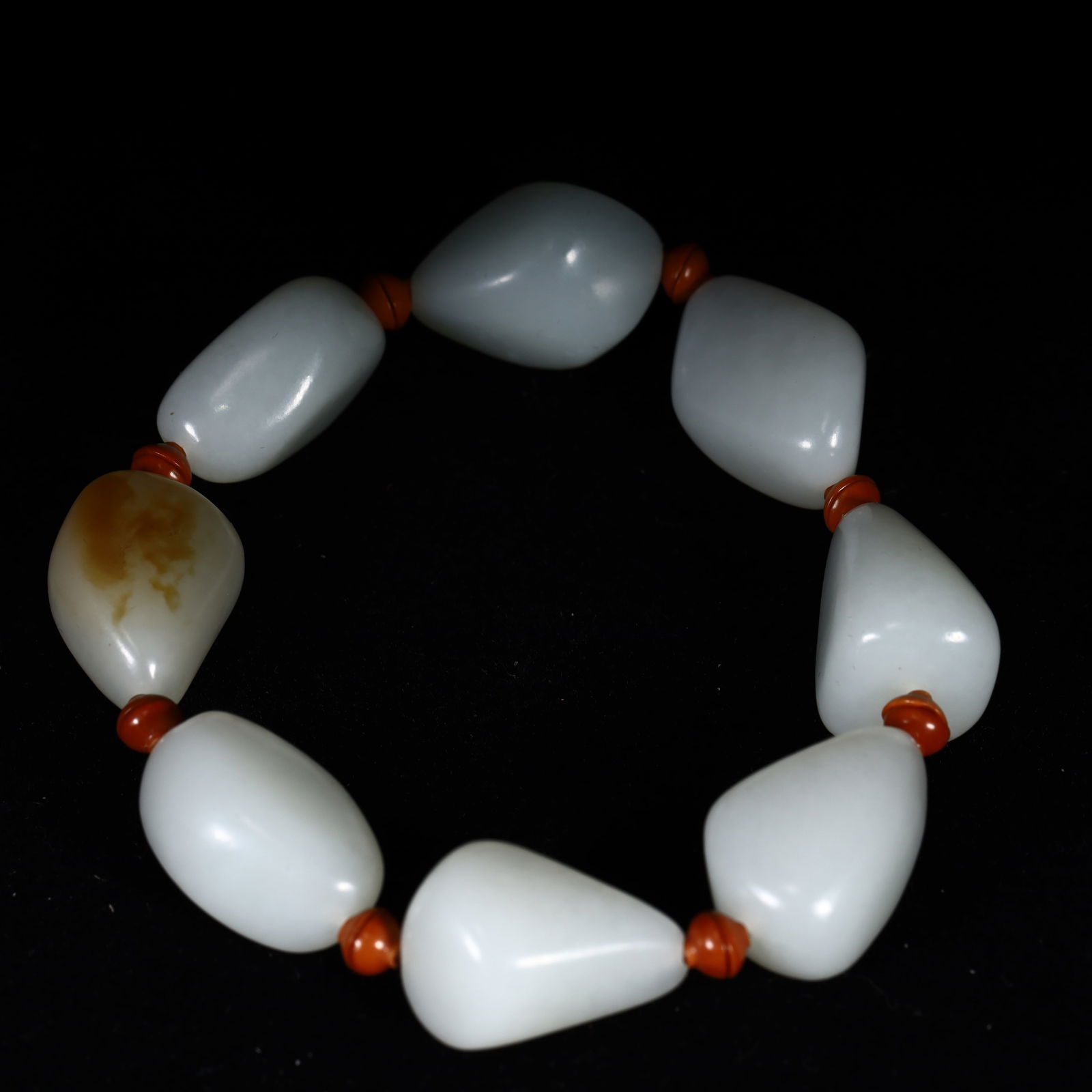 A white jade bracelet made of Hetian jade seed (1 of 10)