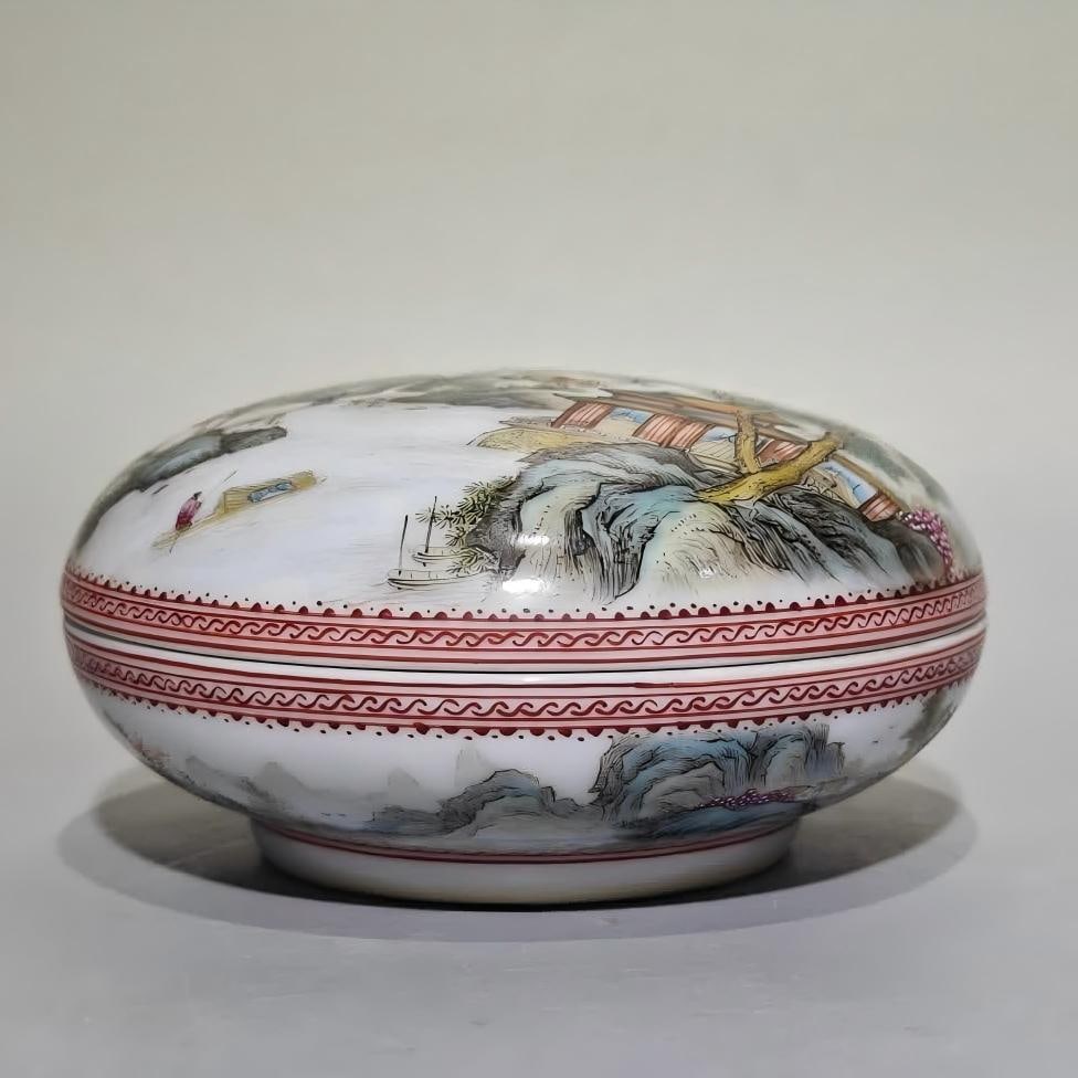 A piece of Republic of China Zhang Zhitang pastel landscape map print: Republic of China Zhang Zhitang pastel landscape map printing SIZE: H:6.5cm W:11.5cm (The Dimensions Of All Batches Are Manually Measured.If You Need More Detailed Information, Please Contact Our Cust