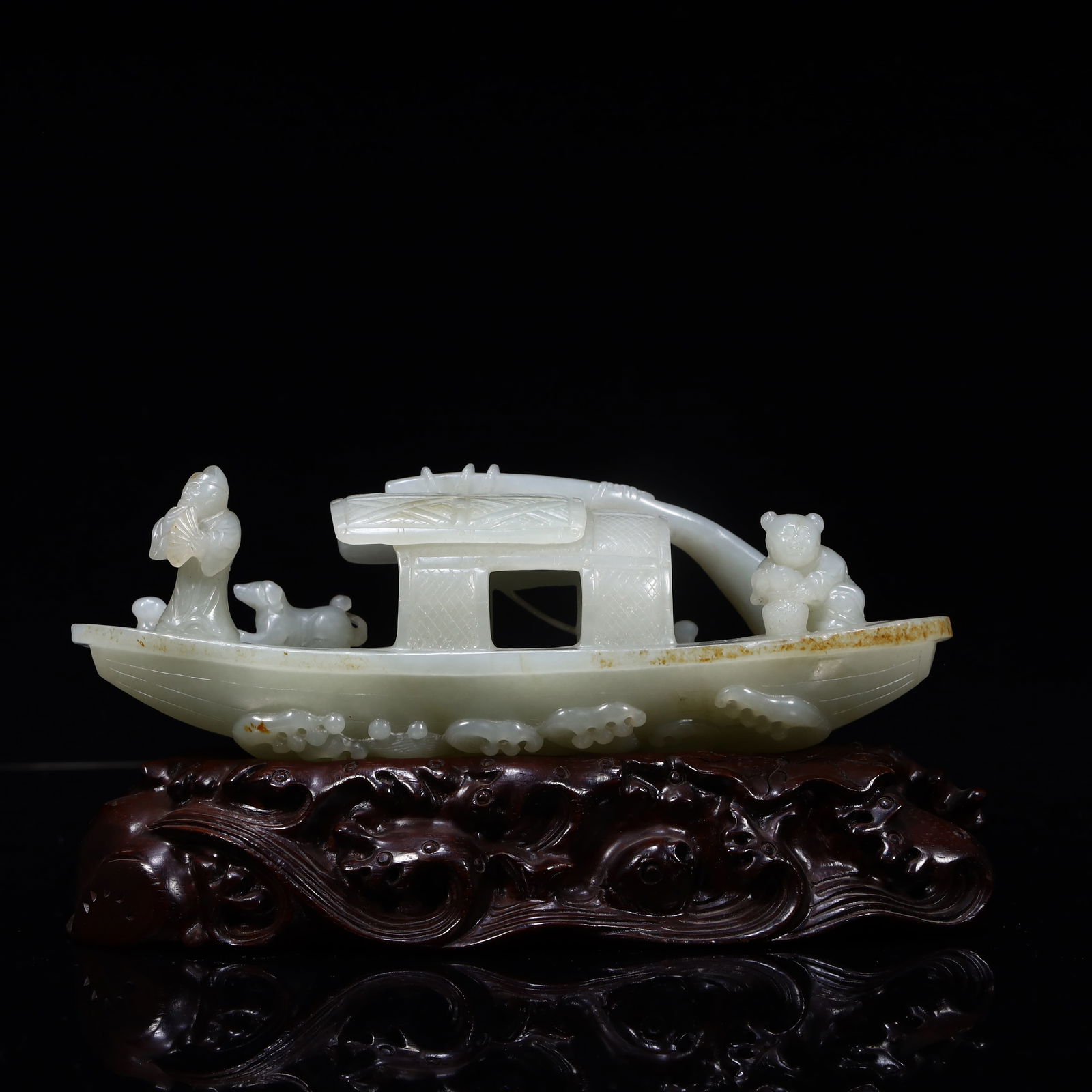 A Hetian jade boat-shaped ornament (1 of 11)