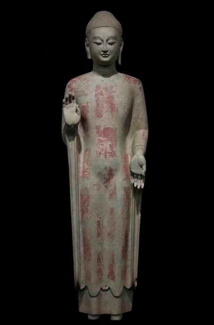 A statue of Buddha in Qingzhou in the Northern Qi Dynasty (1 of 9)