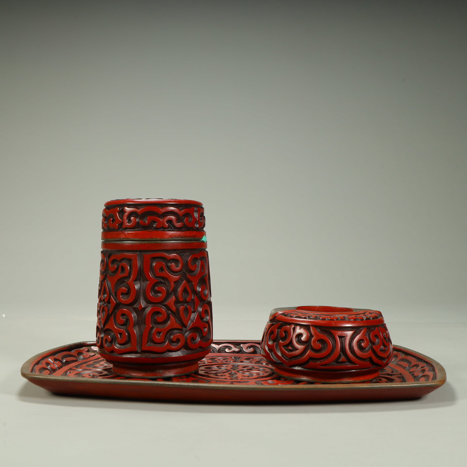 A red entwined study set (1 of 14)