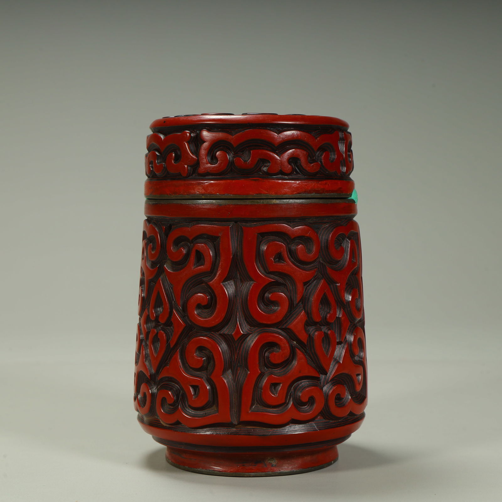 A red entwined study set - 6