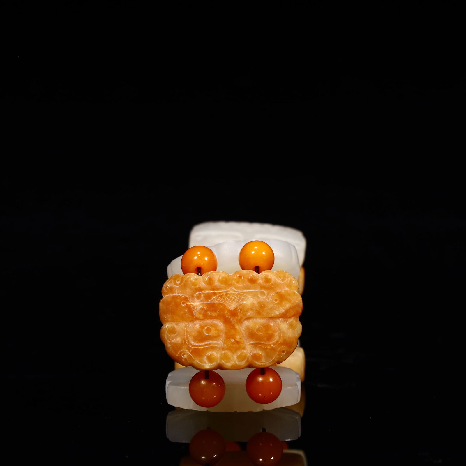 A Hetian jade gluttonous pattern bracelet - 2