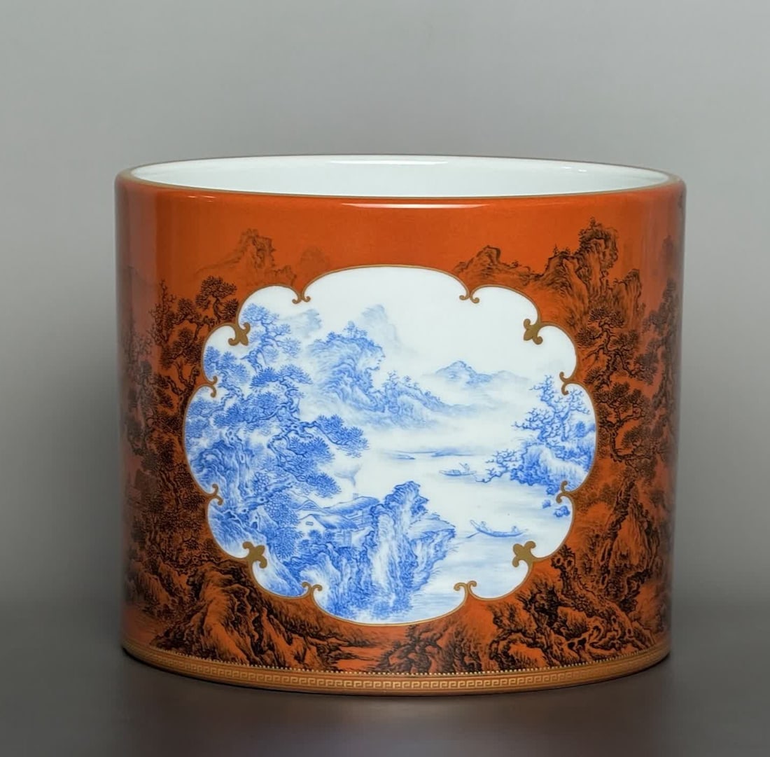 A piece of the Yongzheng era of the Qing Dynasty pattern with gold rim alum red ground ink color (1 of 9)