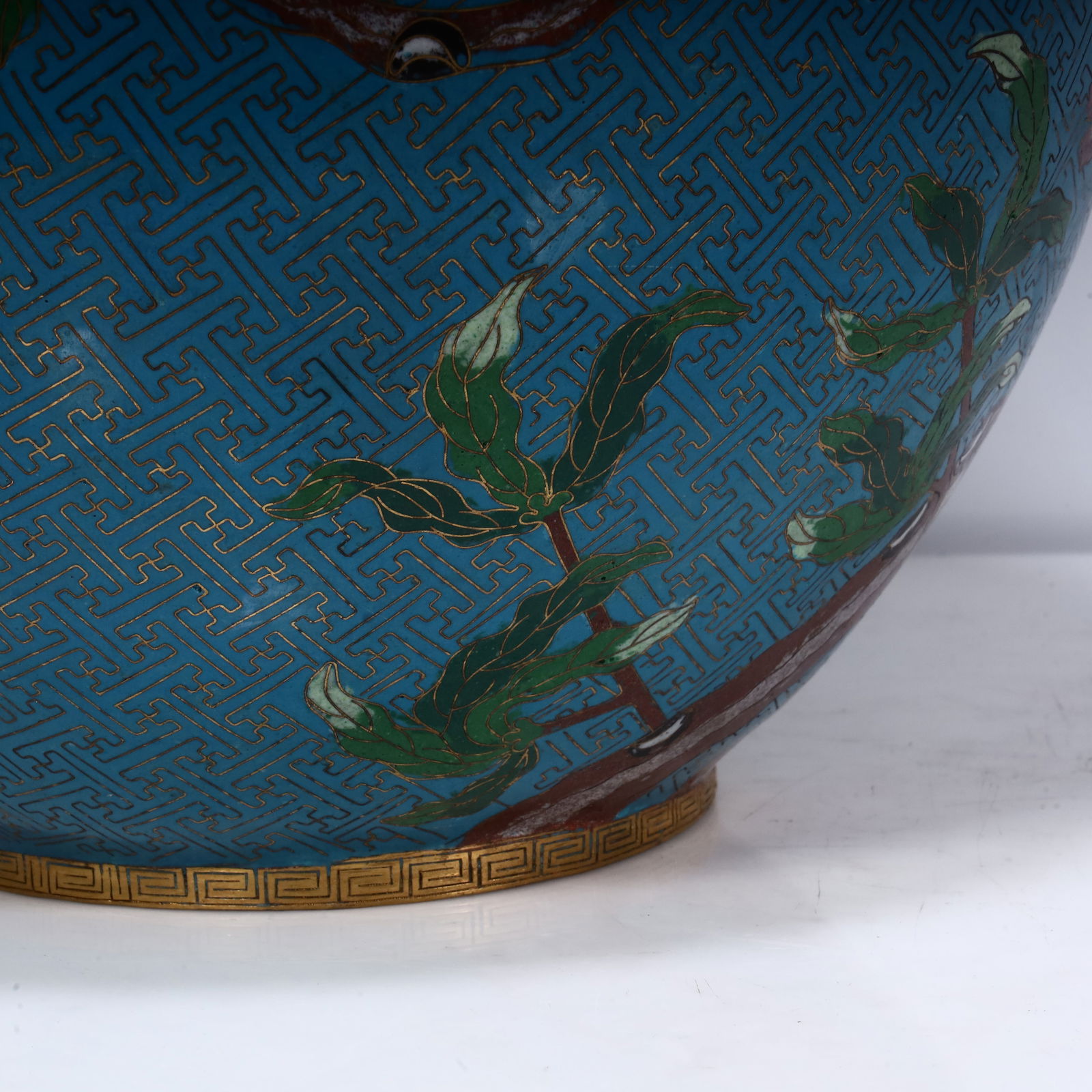 A cloisonné tea jar - 6