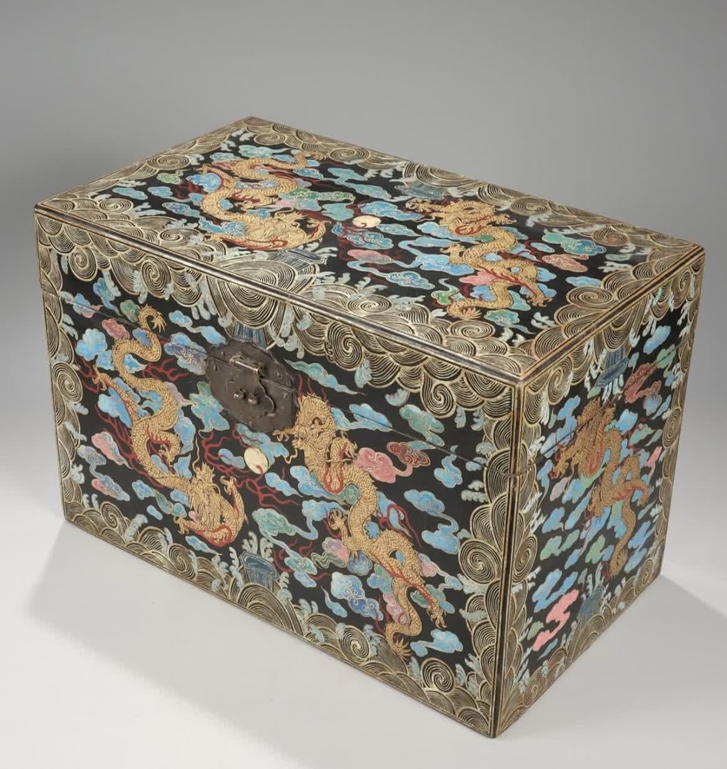 A Qing Dynasty lacquered gold dragon pattern bookcase (1 of 9)