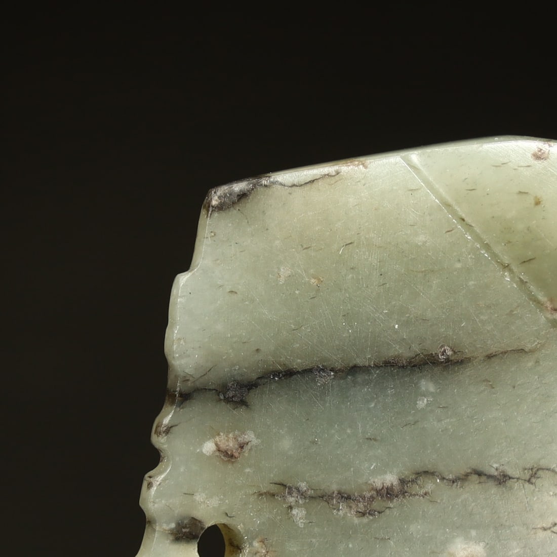 A jade relative with a beast face pattern - 7