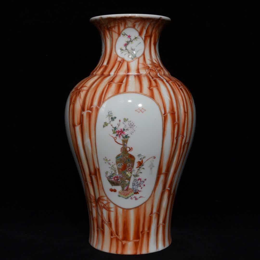 A Qing Qianlong wood grain glazed window pastel flower and bird pattern bottle (1 of 9)