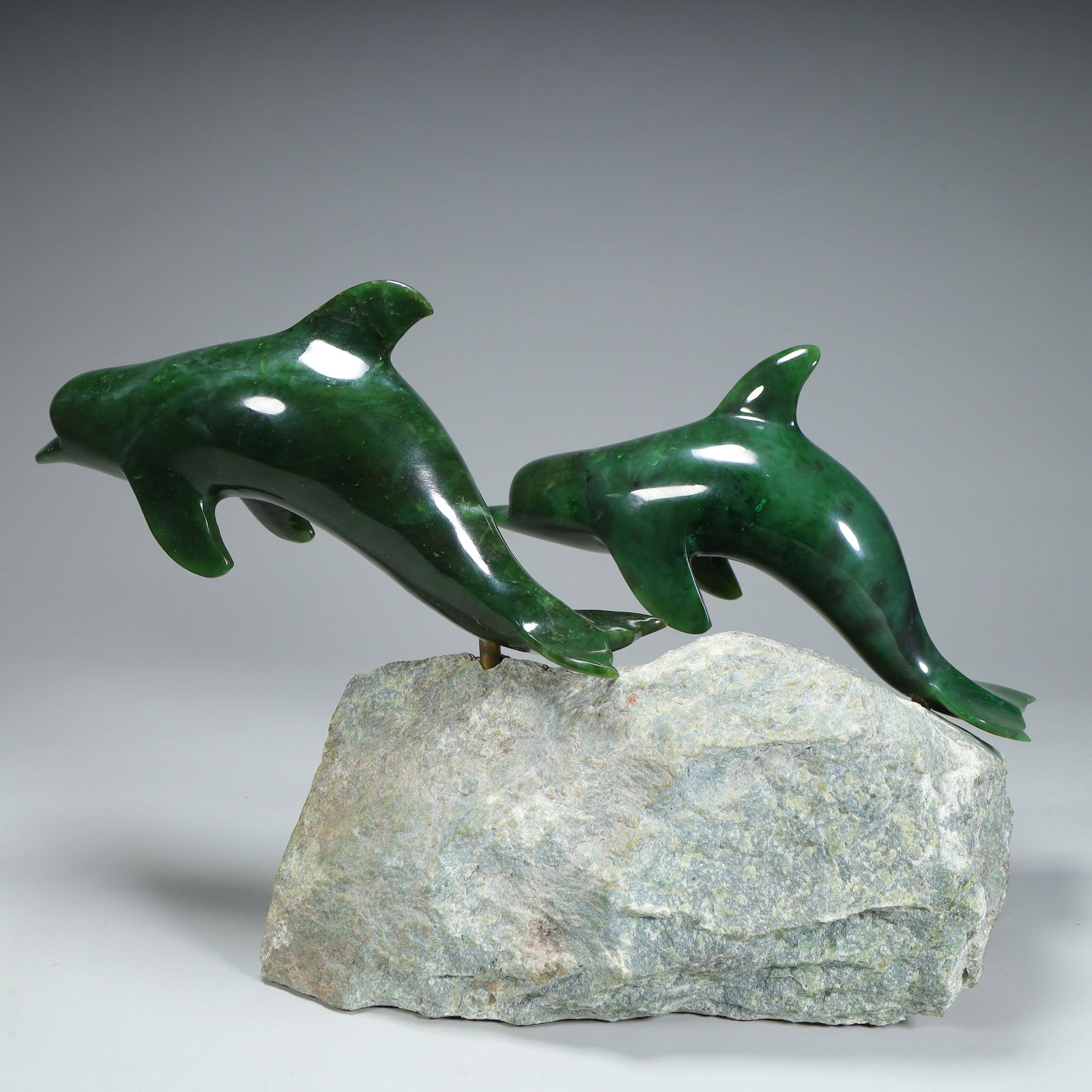 A jasper dolphin ornament - 3