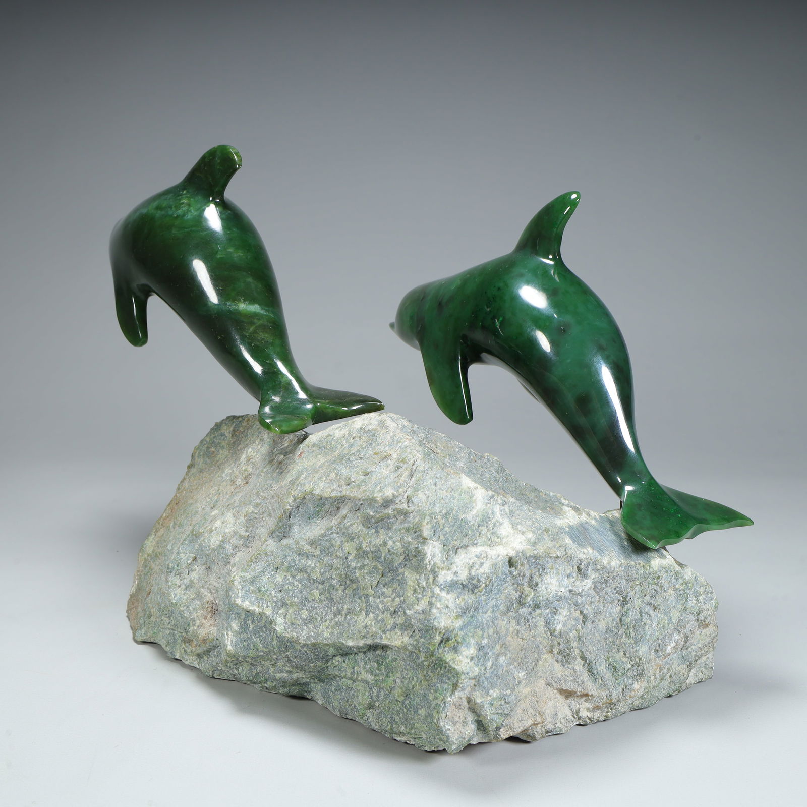 A jasper dolphin ornament - 4