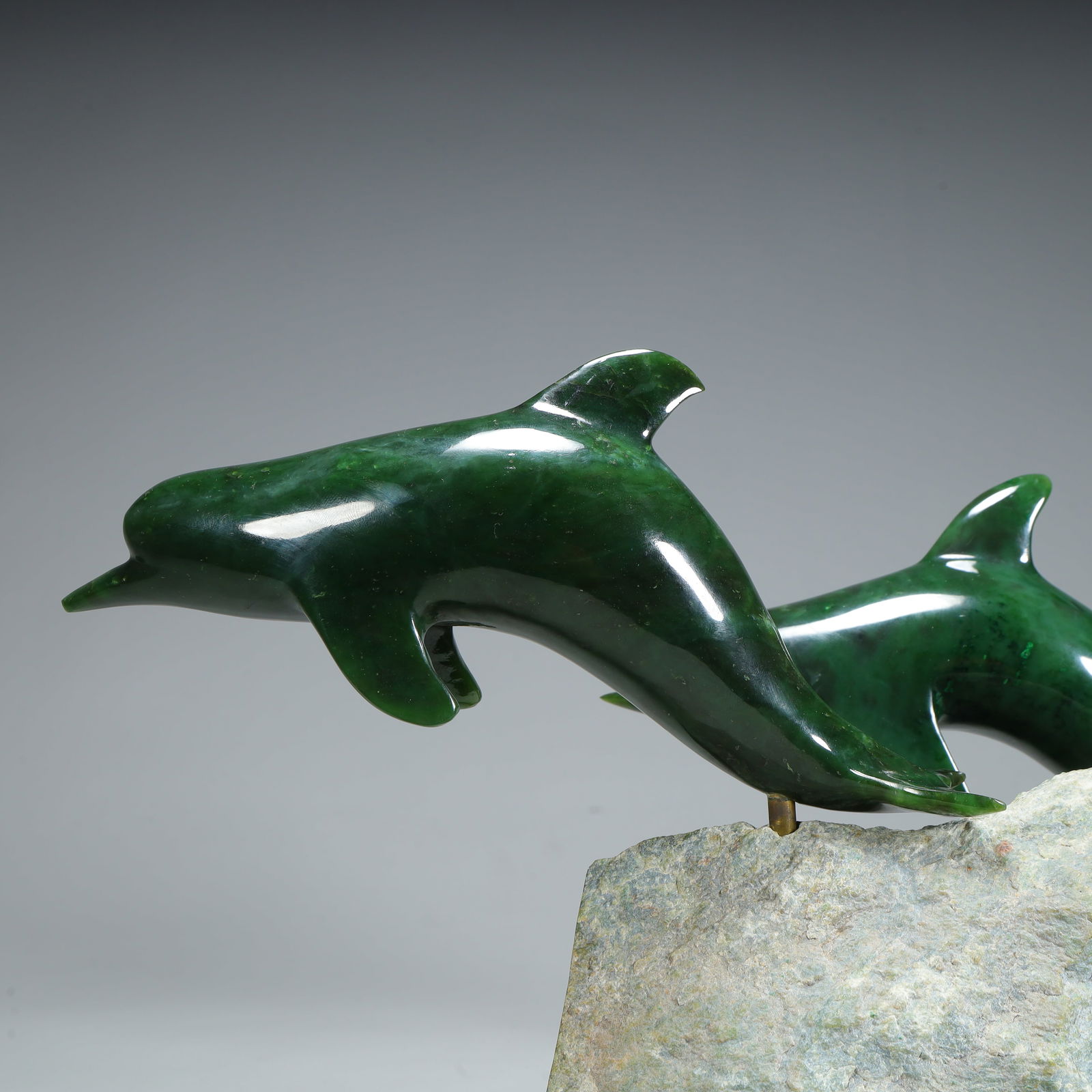 A jasper dolphin ornament - 5